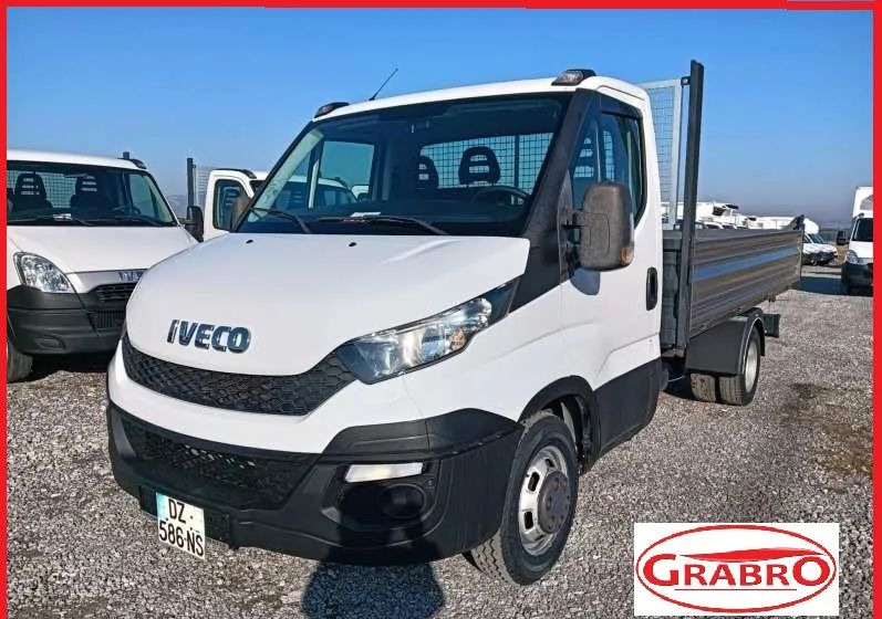 Iveco 35C13, 35C12, 35C14, 35C15 - قلاب صغير: صور 3 Iveco 35C13, 35C12, 35C14, 35C15 - قلاب صغير: صور 3