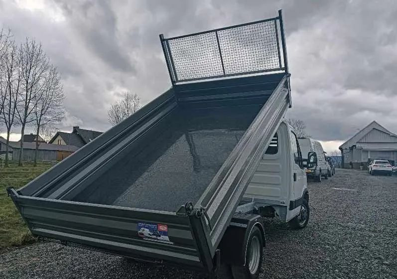 Iveco DAILY 35C13, 35C12, 35C15 - قلاب صغير: صور 2 Iveco DAILY 35C13, 35C12, 35C15 - قلاب صغير: صور 2