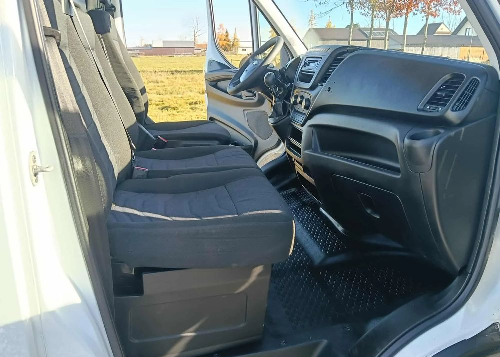 Iveco DAILY 35C13, 35C13, 35C15 - قلاب صغير: صور 5 Iveco DAILY 35C13, 35C13, 35C15 - قلاب صغير: صور 5