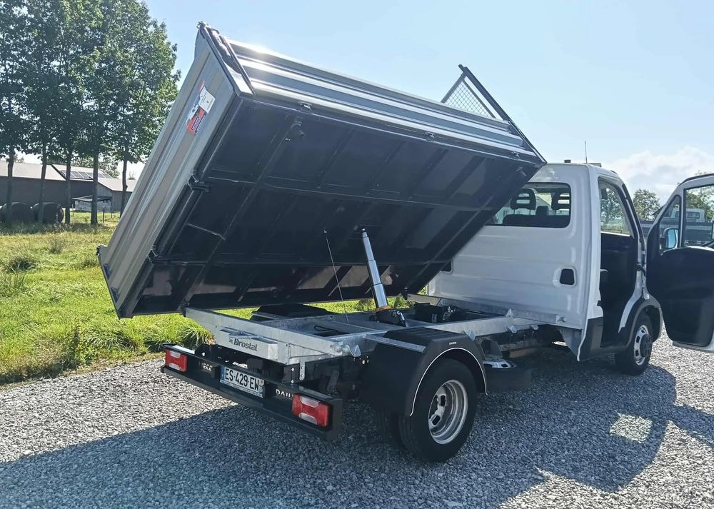 Iveco DAILY 35C14, 35C13, 35C12 - قلاب صغير: صور 3 Iveco DAILY 35C14, 35C13, 35C12 - قلاب صغير: صور 3