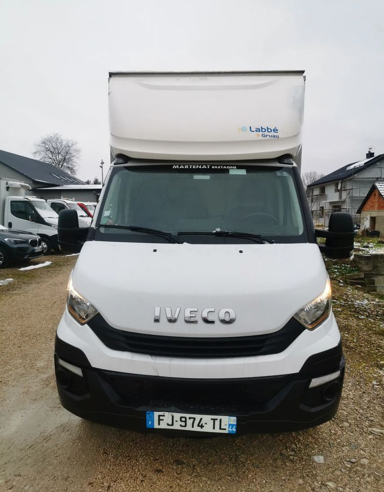 Iveco 3.0-150KM Daily 35C15 Kontener długi rama 35-150 kiper Klimatyzacja długi rozstaw - الشاحنات الصغيرة صندوق مغلق: صور 3 Iveco 3.0-150KM Daily 35C15 Kontener długi rama 35-150 kiper Klimatyzacja długi rozstaw - الشاحنات الصغيرة صندوق مغلق: صور 3