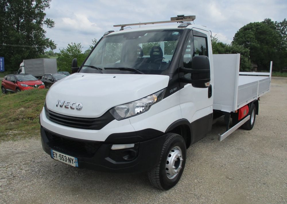 Iveco Daily 3.0 na bliźniaku 70C18 skrzynia, laweta, rama, HDS, 70-180 kiper - شاحنات مسطحة: صور 1 Iveco Daily 3.0 na bliźniaku 70C18 skrzynia, laweta, rama, HDS, 70-180 kiper - شاحنات مسطحة: صور 1