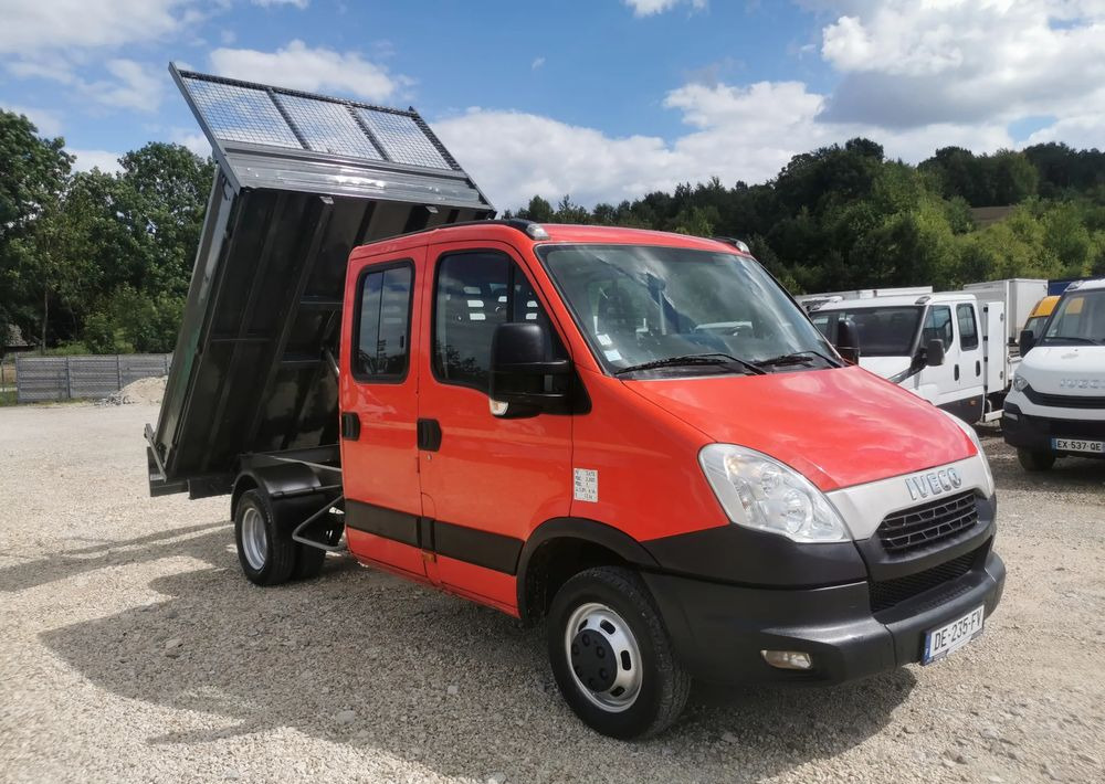 Iveco Daily 35C13 Brygadówka wywrotka Klimatyzacja Dubel hak kiper doka 35C13 - قلاب صغير: صور 1 Iveco Daily 35C13 Brygadówka wywrotka Klimatyzacja Dubel hak kiper doka 35C13 - قلاب صغير: صور 1
