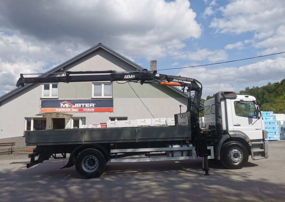 Mercedes-Benz Atego 1823 żuraw HDS Atlas 105.2 koła 315/80R22,5 - شاحنات مسطحة, شاحنة كرين: صور 4 Mercedes-Benz Atego 1823 żuraw HDS Atlas 105.2 koła 315/80R22,5 - شاحنات مسطحة, شاحنة كرين: صور 4