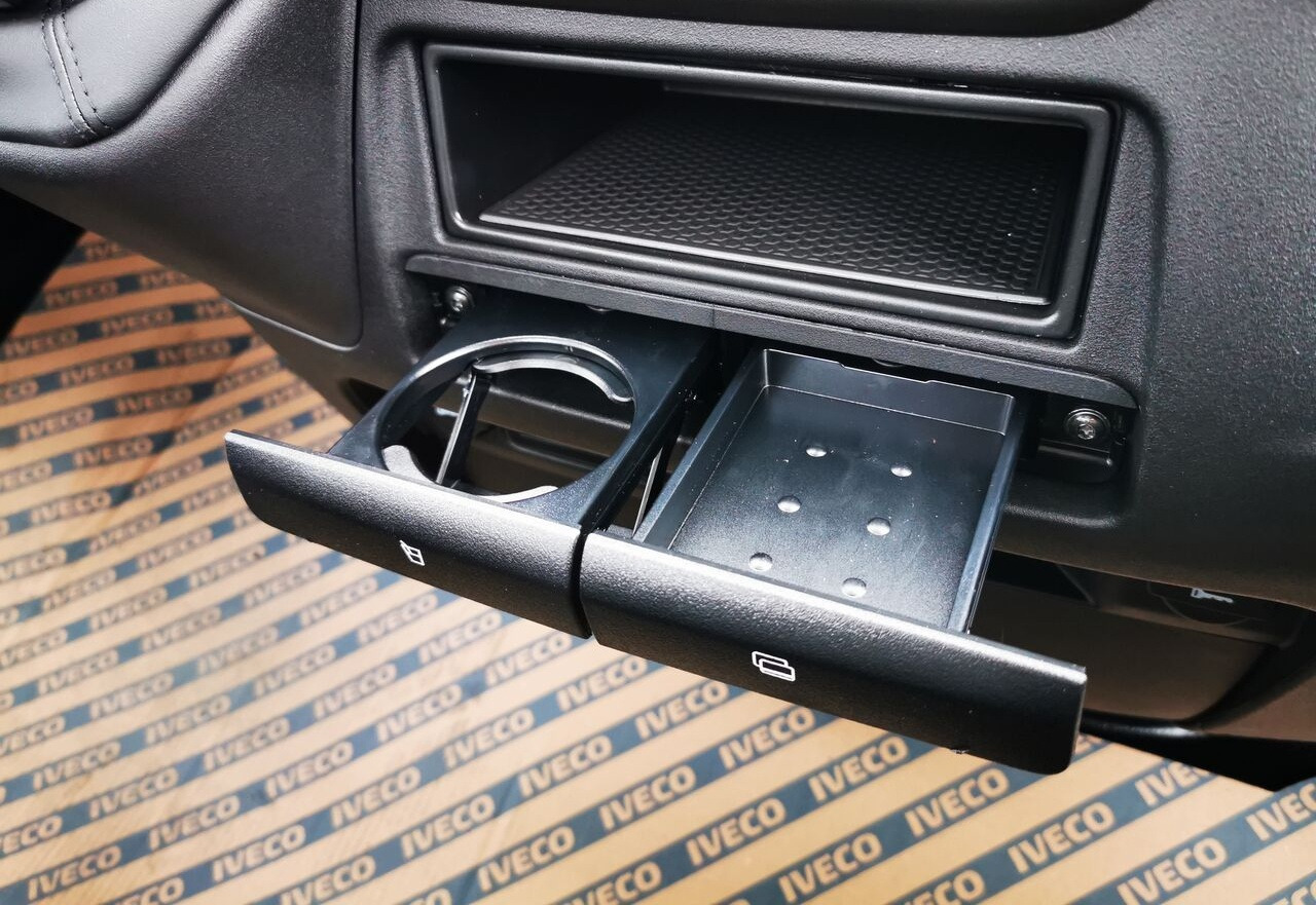 فان جديد IVECO Daily 35S18: صور 6 فان جديد IVECO Daily 35S18: صور 6