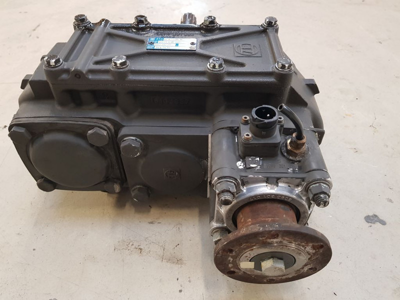 DAF PTO 1447414 3D ZF - علم السوائل المتحركة: صور 1 DAF PTO 1447414 3D ZF - علم السوائل المتحركة: صور 1