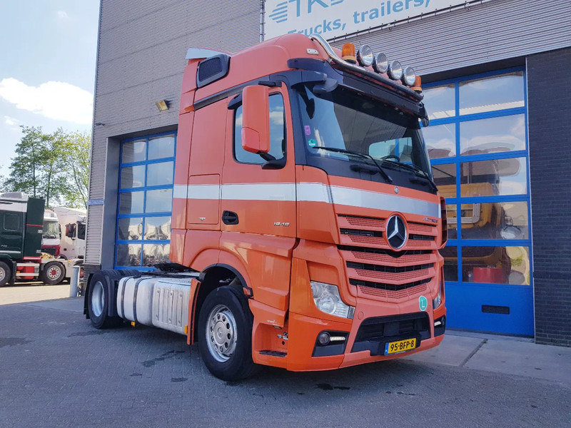 Mercedes-Benz Actros 1945 Double Tank New Apk TÜV - شاحنة جرار: صور 5 Mercedes-Benz Actros 1945 Double Tank New Apk TÜV - شاحنة جرار: صور 5