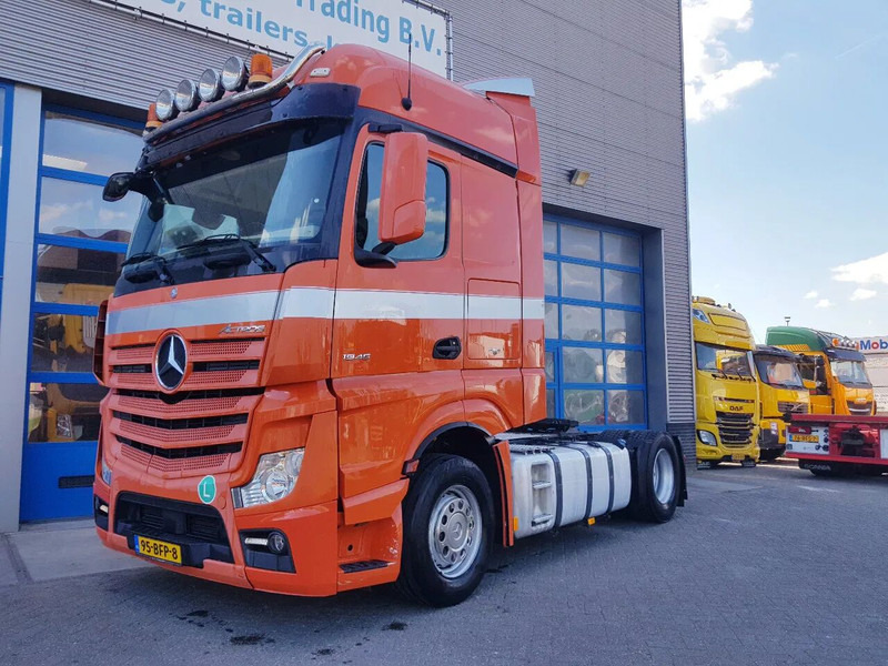 شاحنة جرار Mercedes-Benz Actros 1945 Double Tank New Apk TÜV: صور 1