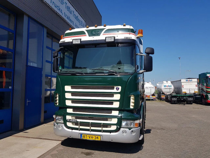 Scania R420 8x2 HIAB 800E-7 Hipro 80 ton/meter Winch Retarder - شاحنات مسطحة: صور 4 Scania R420 8x2 HIAB 800E-7 Hipro 80 ton/meter Winch Retarder - شاحنات مسطحة: صور 4