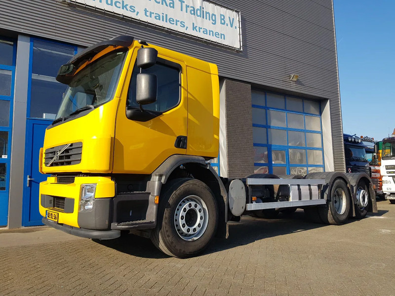 Volvo FE 300 EEV 6X2 Retarder Pto 234.000 KM - الشاسيه شاحنة: صور 1 Volvo FE 300 EEV 6X2 Retarder Pto 234.000 KM - الشاسيه شاحنة: صور 1