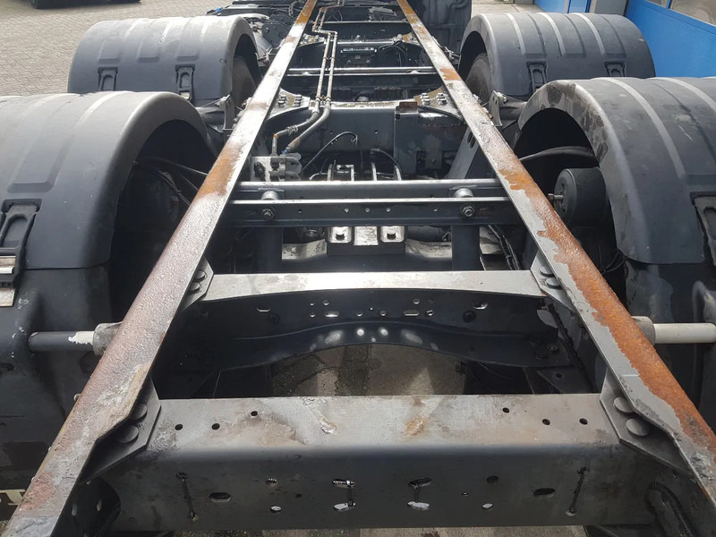 الشاسيه شاحنة Volvo FE 320 6x2 Euro 5 290.000 km Retarder TÜV: صور 15