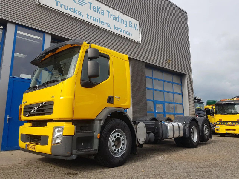 Volvo FE 320 6x2 Euro 5 290.000 km Retarder TÜV - الشاسيه شاحنة: صور 1 Volvo FE 320 6x2 Euro 5 290.000 km Retarder TÜV - الشاسيه شاحنة: صور 1