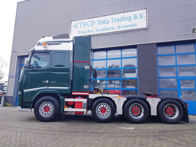 Volvo FH 16.700 8x4 140 ton Retarder - شاحنة جرار: صور 2 Volvo FH 16.700 8x4 140 ton Retarder - شاحنة جرار: صور 2