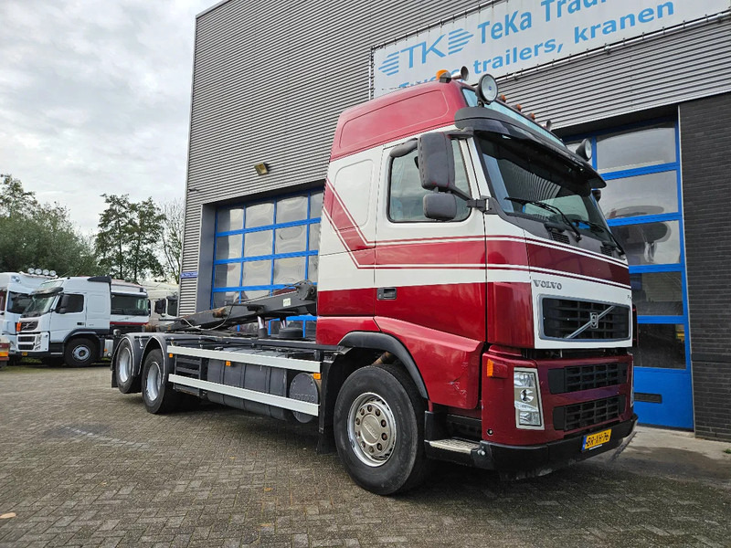 Volvo FH 520 6x2 old Tacho NCH Kabelsysteem Euro 3 - شاحنة - نظام الكابلات: صور 5 Volvo FH 520 6x2 old Tacho NCH Kabelsysteem Euro 3 - شاحنة - نظام الكابلات: صور 5