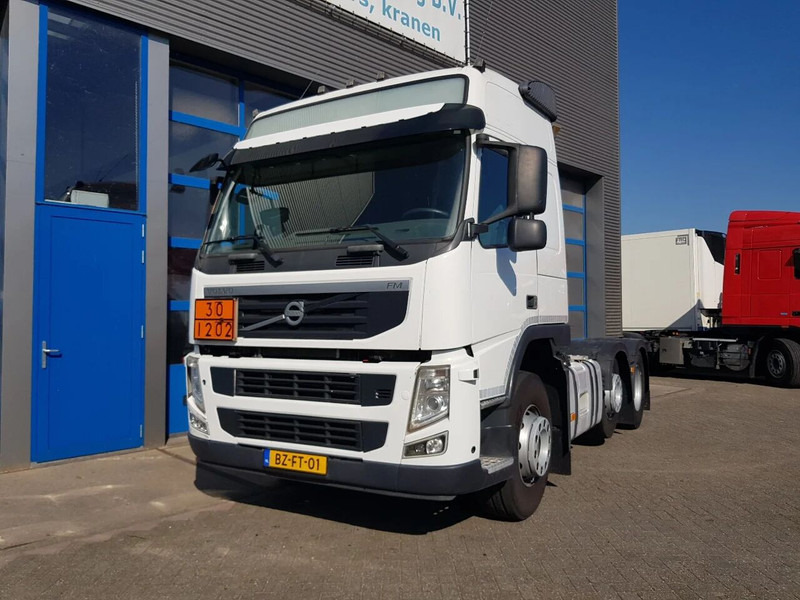 Volvo FM 410 6x2 ADR EX/II EX/III FL OX AT Hydrauliek - شاحنة جرار: صور 2 Volvo FM 410 6x2 ADR EX/II EX/III FL OX AT Hydrauliek - شاحنة جرار: صور 2