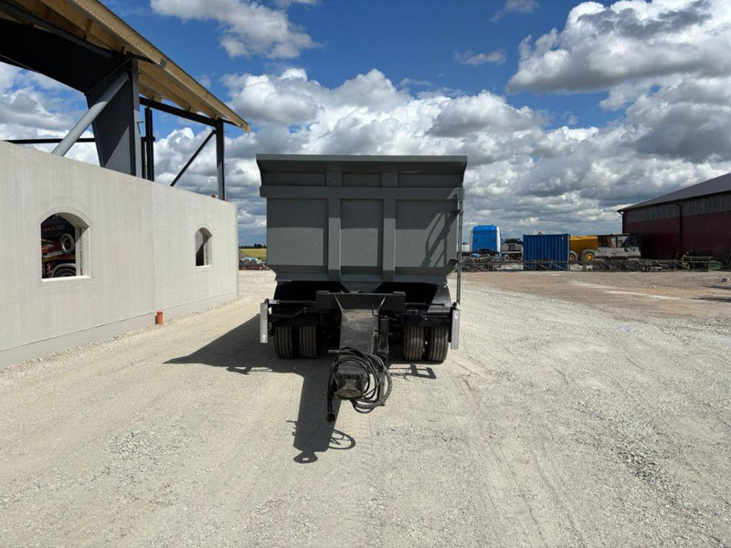3-axle Tipper HLM TRAILER 3K0B26BT24-55 - قلابة مقطورة: صور 2 3-axle Tipper HLM TRAILER 3K0B26BT24-55 - قلابة مقطورة: صور 2