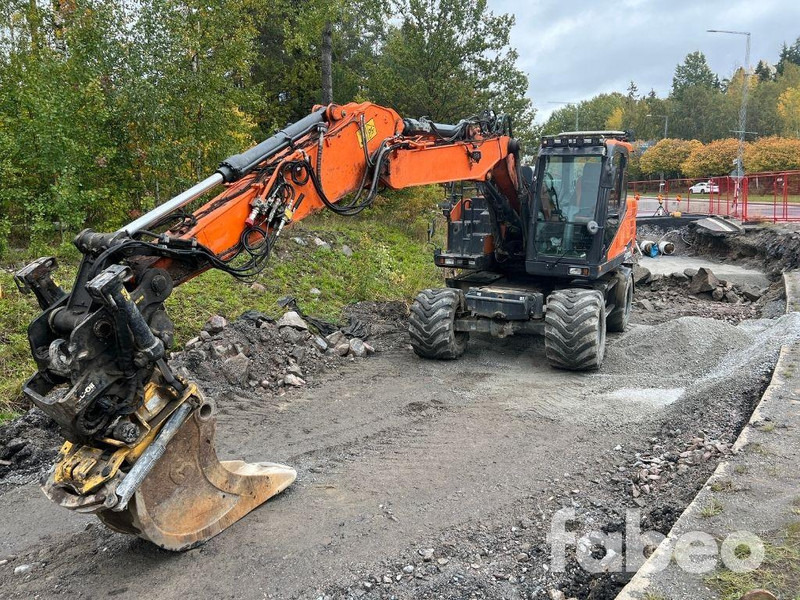 Doosan  - حفارة على عجلات: صور 1 Doosan  - حفارة على عجلات: صور 1