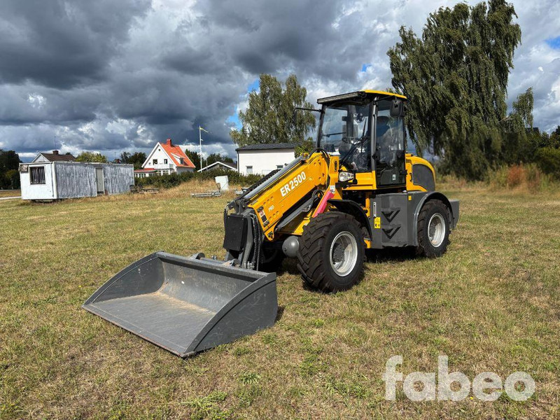 Everun 2500 PRO - رافعة تلسكوبية: صور 1 Everun 2500 PRO - رافعة تلسكوبية: صور 1