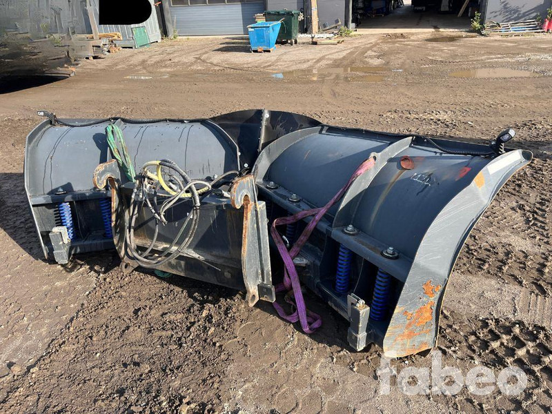 Mito 370 - جرافة ثلج: صور 1 Mito 370 - جرافة ثلج: صور 1