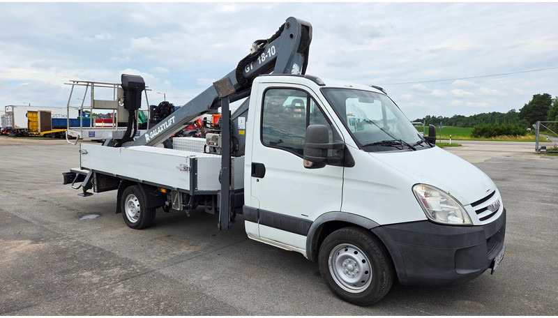 Iveco Daily 35S12 4X2 Galaxylift GT18-10 - الشاحنات الصغيرة: صور 2 Iveco Daily 35S12 4X2 Galaxylift GT18-10 - الشاحنات الصغيرة: صور 2