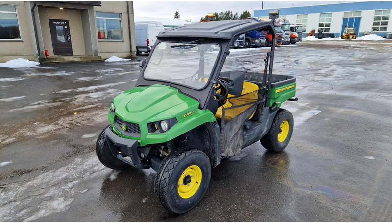 John Deere GATOR XUV 550 4X4 - اتفس: صور 1 John Deere GATOR XUV 550 4X4 - اتفس: صور 1