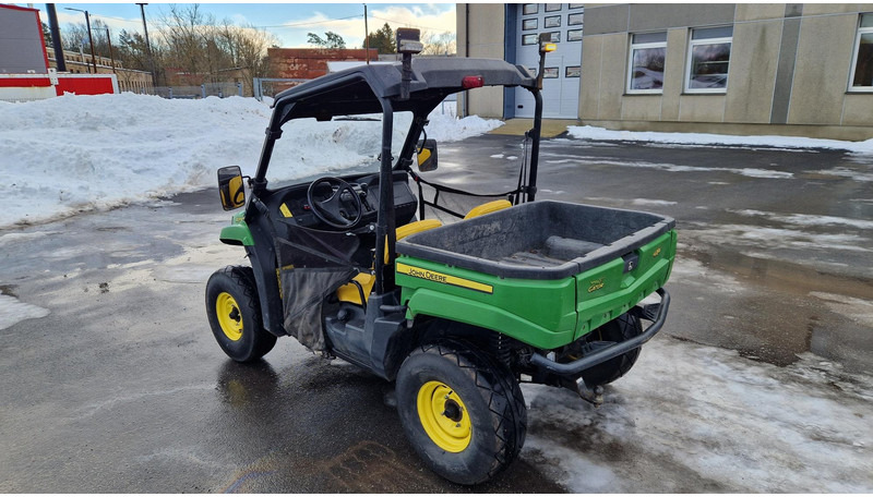 John Deere GATOR XUV 550 4X4 - اتفس: صور 4 John Deere GATOR XUV 550 4X4 - اتفس: صور 4