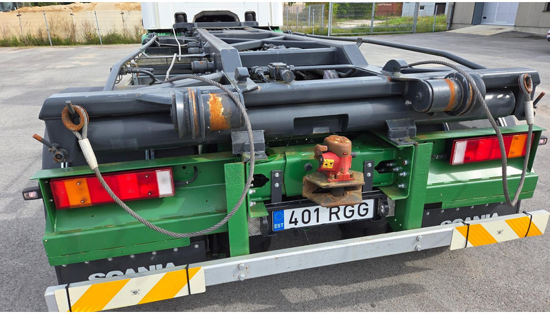 Scania P94 4X2 220 - شاحنة - نظام الكابلات: صور 5 Scania P94 4X2 220 - شاحنة - نظام الكابلات: صور 5