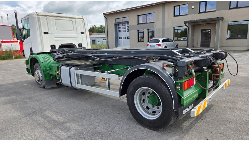 Scania P94 4X2 220 - شاحنة - نظام الكابلات: صور 4 Scania P94 4X2 220 - شاحنة - نظام الكابلات: صور 4