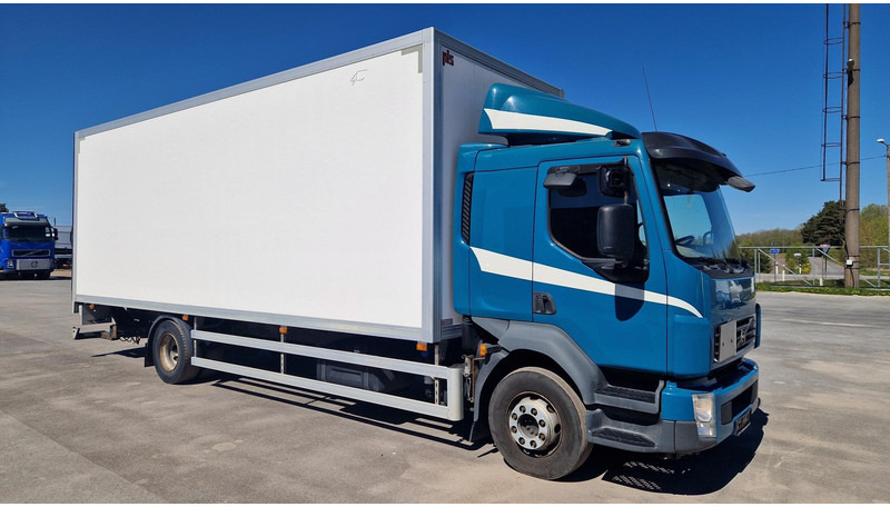 Volvo FL260 4X2 - بصندوق مغلق شاحنة: صور 2 Volvo FL260 4X2 - بصندوق مغلق شاحنة: صور 2