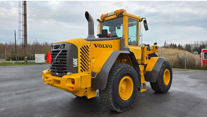 Volvo L60E 4X4 - اللودر بعجل: صور 3 Volvo L60E 4X4 - اللودر بعجل: صور 3