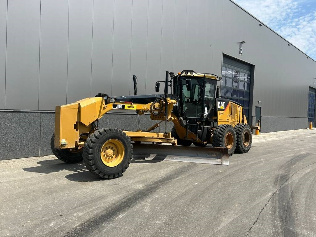 CAT 140 M (CE Certified) - آلة تسوية الأرض: صور 2 CAT 140 M (CE Certified) - آلة تسوية الأرض: صور 2
