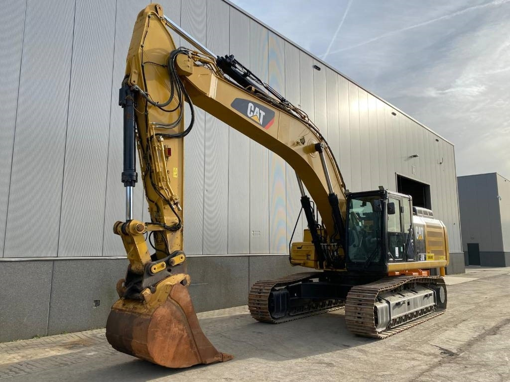 CAT 336F L XE (New Undercarriage) - حفارات زحافة: صور 2 CAT 336F L XE (New Undercarriage) - حفارات زحافة: صور 2