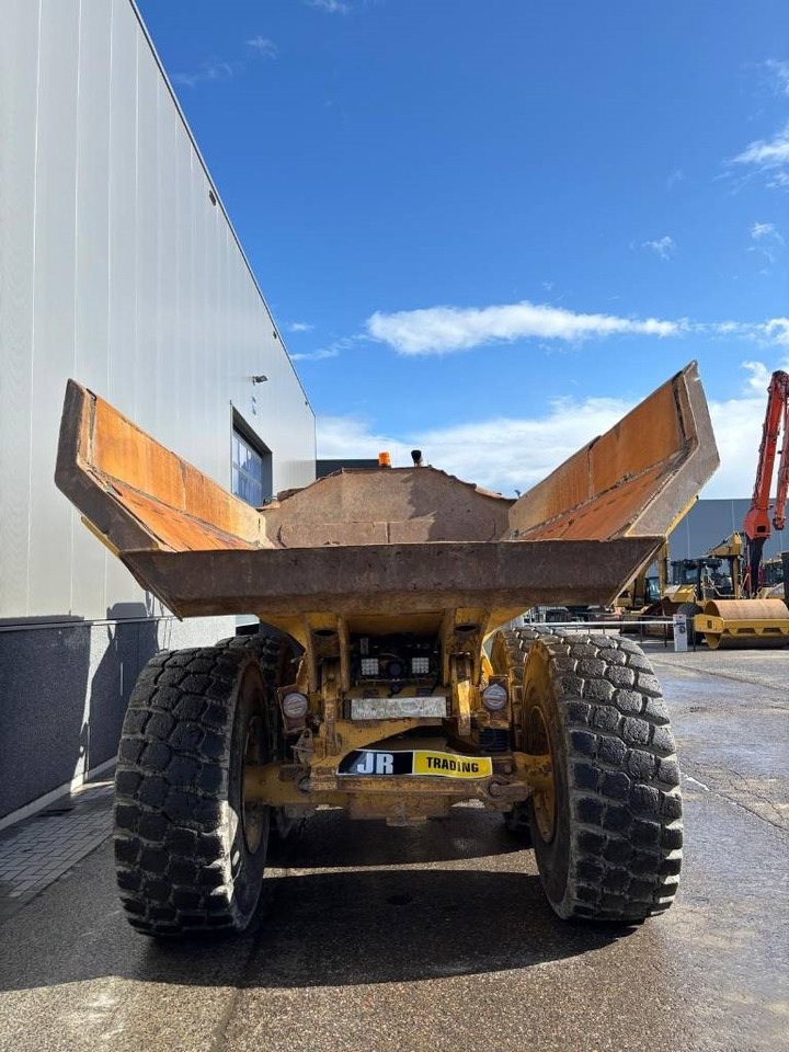 CAT 730 C2 (Tailgate) - شاحنة مفصلية: صور 4 CAT 730 C2 (Tailgate) - شاحنة مفصلية: صور 4