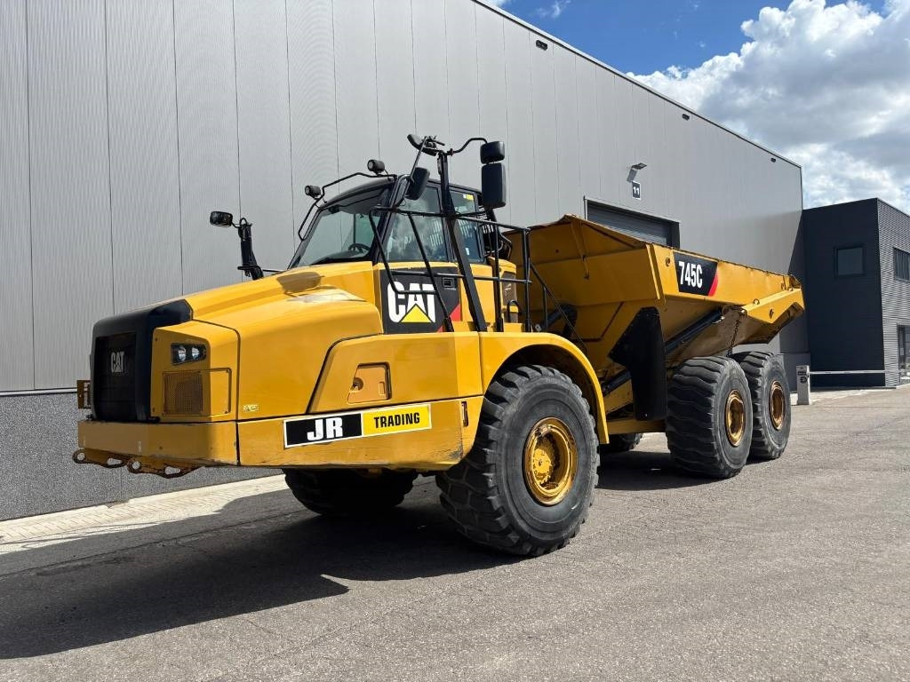 CAT 745 C (CE /Low Hours) - شاحنة مفصلية: صور 2 CAT 745 C (CE /Low Hours) - شاحنة مفصلية: صور 2