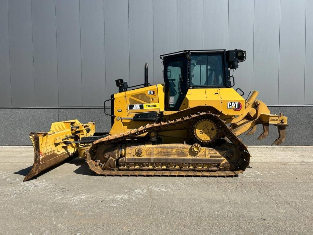CAT D 5 LGP (new undercarriage + ripper) - بلدوزر: صور 2 CAT D 5 LGP (new undercarriage + ripper) - بلدوزر: صور 2