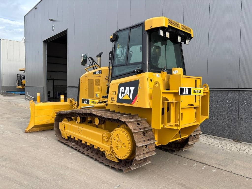CAT D 6 K 2 XL (Low Verified Hours - non CE) - بلدوزر: صور 2 CAT D 6 K 2 XL (Low Verified Hours - non CE) - بلدوزر: صور 2