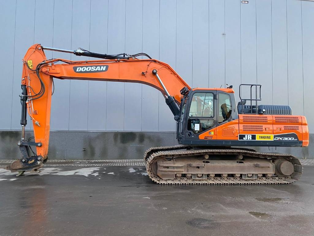Doosan DX 300 LC-7 - حفارات زحافة: صور 1 Doosan DX 300 LC-7 - حفارات زحافة: صور 1