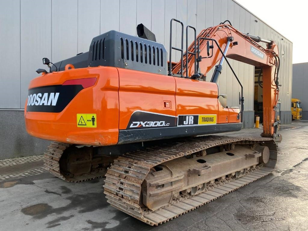 Doosan DX 300 LC-7 - حفارات زحافة: صور 5 Doosan DX 300 LC-7 - حفارات زحافة: صور 5
