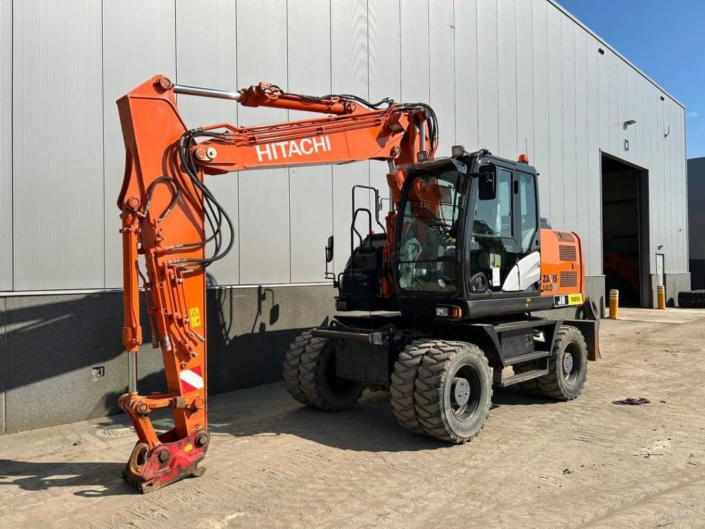 Hitachi ZX 140 W-5B  - حفارة على عجلات: صور 2 Hitachi ZX 140 W-5B  - حفارة على عجلات: صور 2