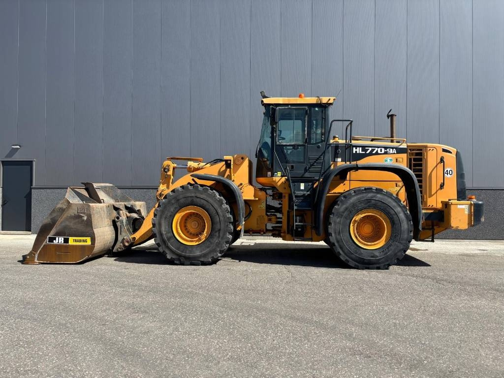 Hyundai HL 770-9 A  - اللودر بعجل: صور 1 Hyundai HL 770-9 A  - اللودر بعجل: صور 1
