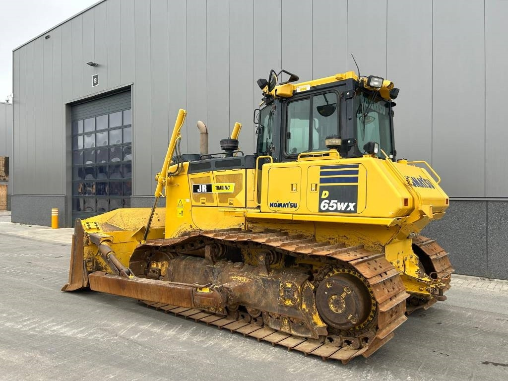 Komatsu D 65 WX-18 - بلدوزر: صور 3 Komatsu D 65 WX-18 - بلدوزر: صور 3