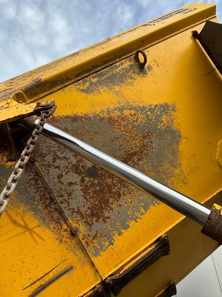 شاحنة مفصلية Komatsu HM 400-5: صور 14