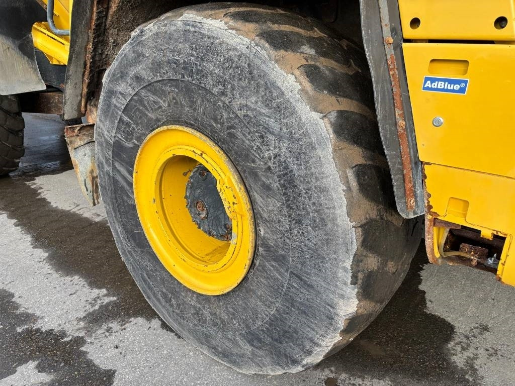 شاحنة مفصلية Komatsu HM 400-5: صور 20