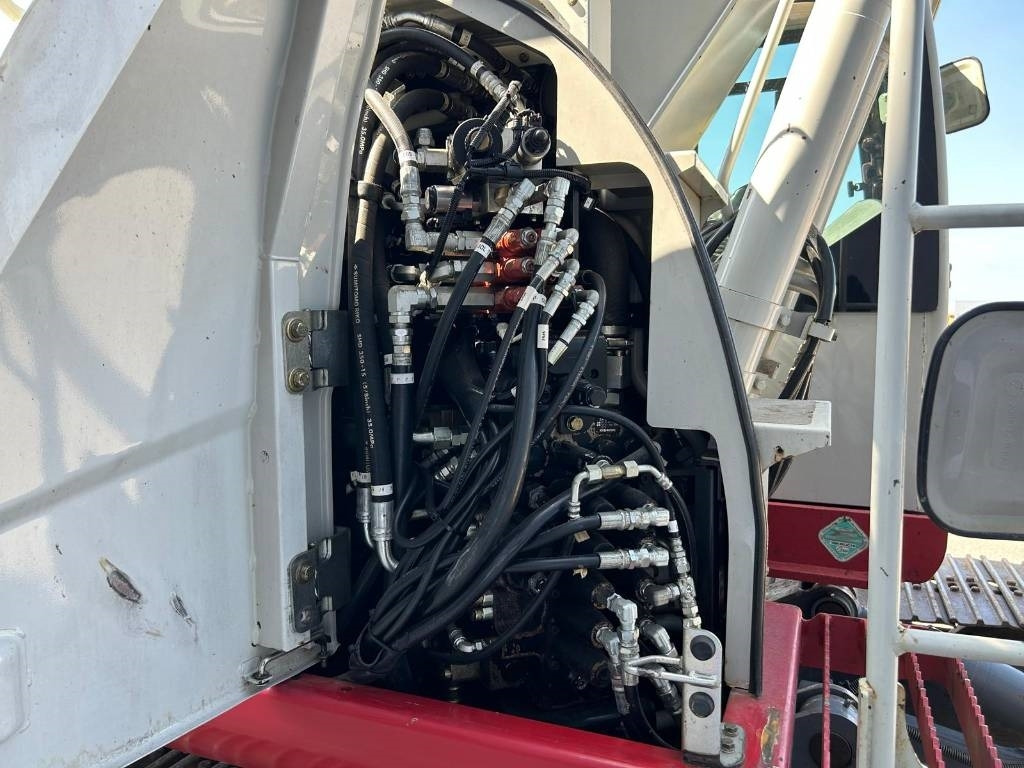 حفارات زحافة Takeuchi TB 2150 R: صور 30 حفارات زحافة Takeuchi TB 2150 R: صور 30