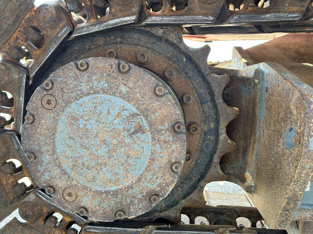 حفارات زحافة Takeuchi TB 2150 R: صور 35 حفارات زحافة Takeuchi TB 2150 R: صور 35