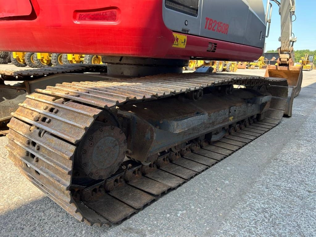 حفارات زحافة Takeuchi TB 2150 R: صور 33 حفارات زحافة Takeuchi TB 2150 R: صور 33