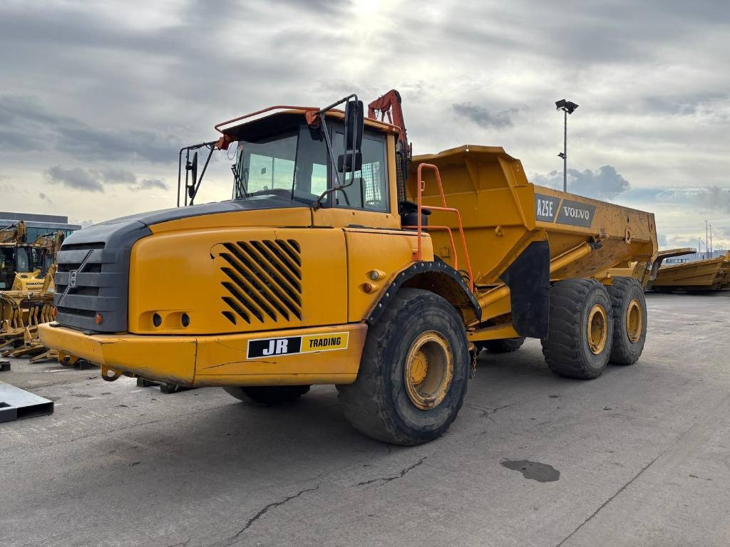 Volvo A 25 E (Under Preparation) - شاحنة مفصلية: صور 1 Volvo A 25 E (Under Preparation) - شاحنة مفصلية: صور 1