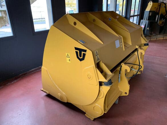 BENNA AD ALTO RIBALTAMENTO PER MATERIALI LEGGERI - بكت شيول - آلات البناء: صور 4 BENNA AD ALTO RIBALTAMENTO PER MATERIALI LEGGERI - بكت شيول - آلات البناء: صور 4