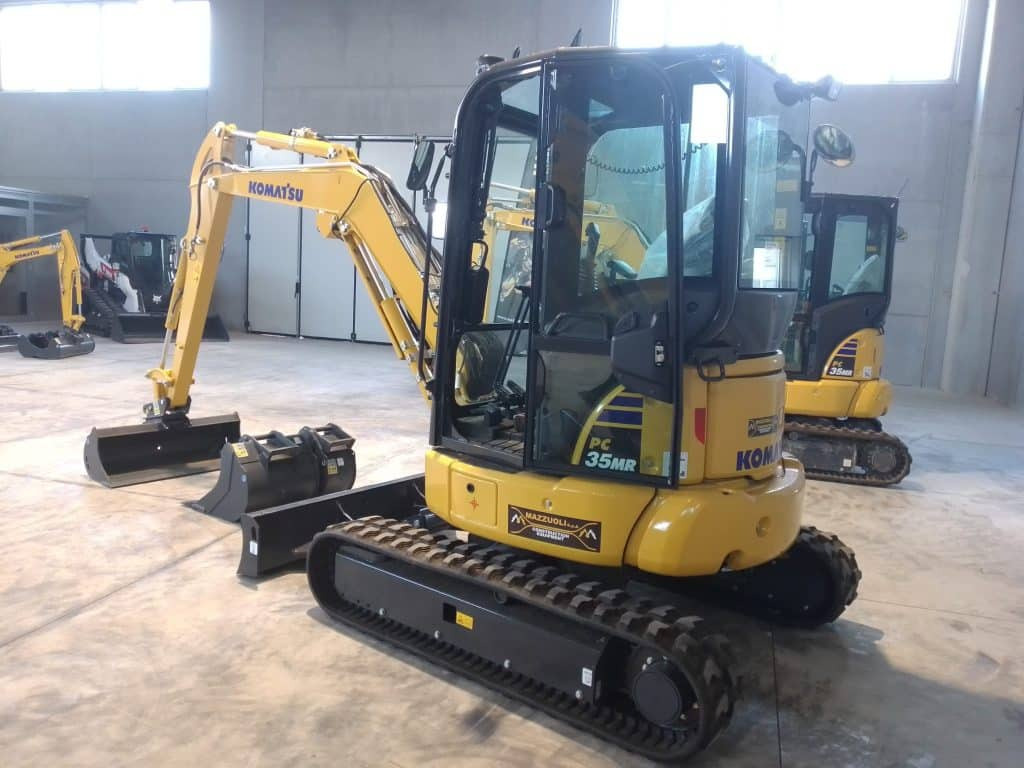 KOMATSU PC35MR-5 - حفارة مصغرة: صور 4 KOMATSU PC35MR-5 - حفارة مصغرة: صور 4