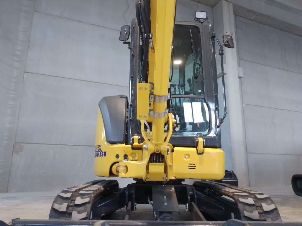 KOMATSU PC35MR-5 - حفارة مصغرة: صور 3 KOMATSU PC35MR-5 - حفارة مصغرة: صور 3